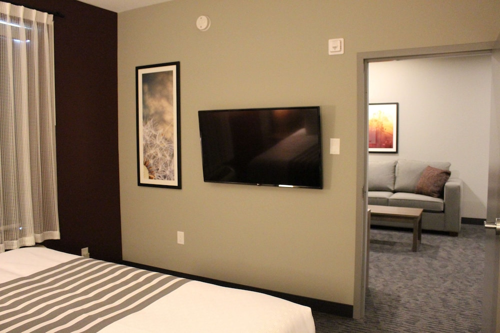 Best Western Plus Dauphin 25/35