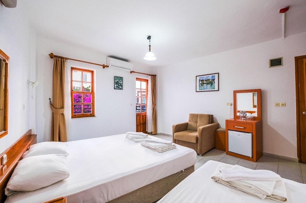Sardunya Otel 14/50
