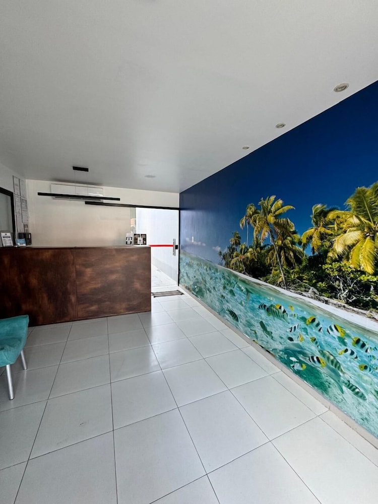 Refugio Hotel 41/63
