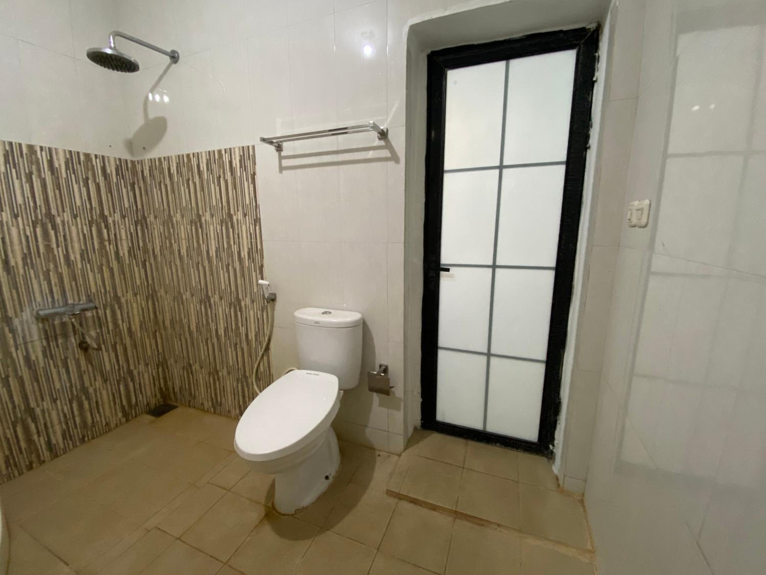 OYO 1370 Sudirman Guesthouse Syariah 46/56