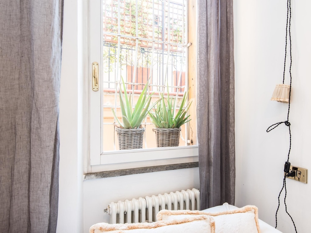 RSH Luxury Spanish Steps Terrace 49/50