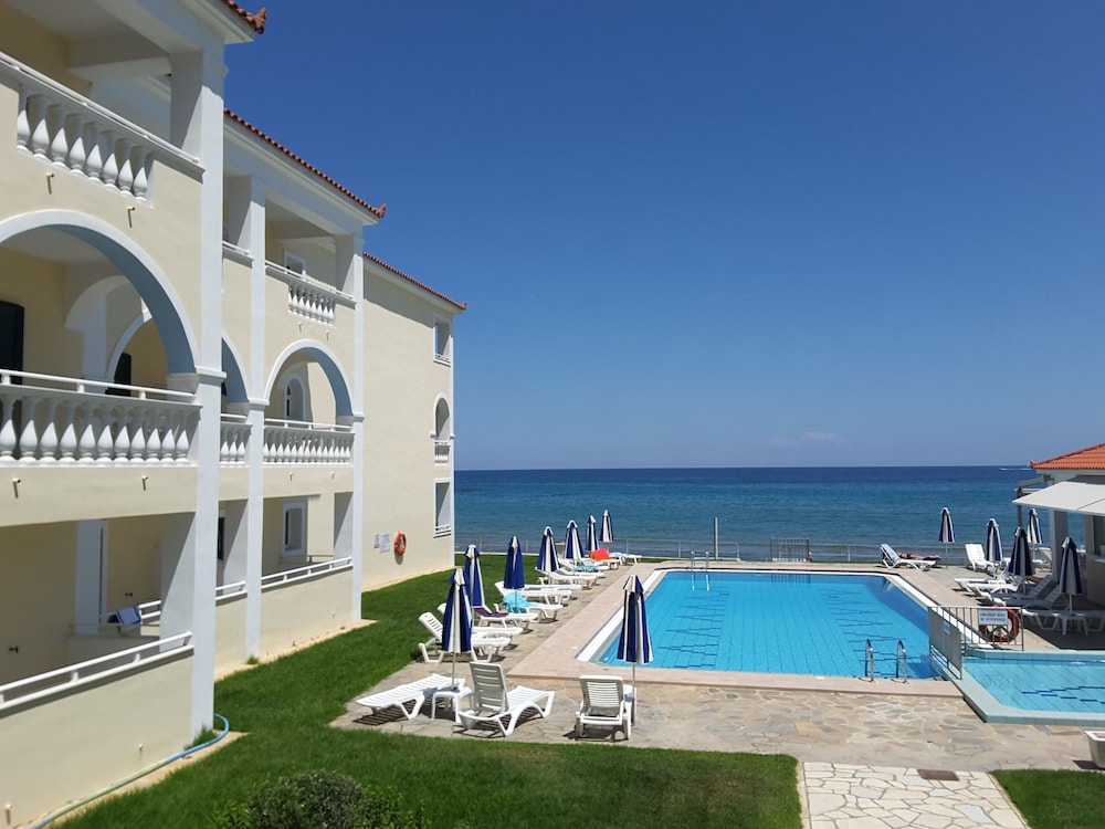 Maria Mare Apart-Hotel 49/61