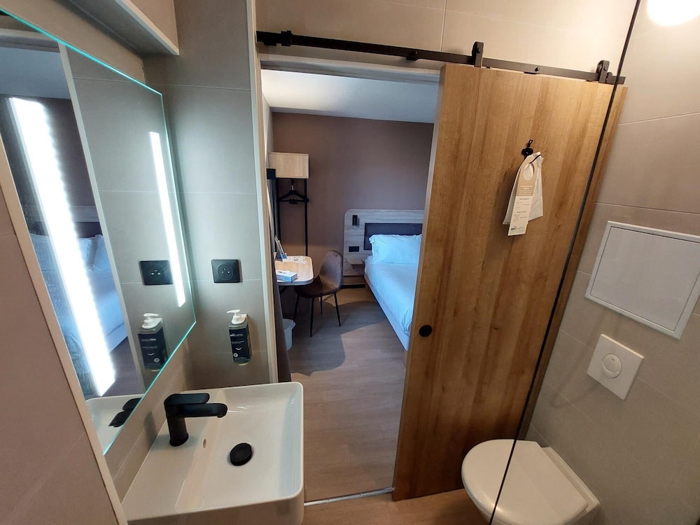 Brit Hotel Rouen Centre 40/43