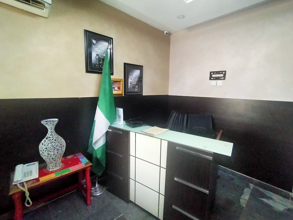 Boardwalk Hotel Wuse 2 10/23