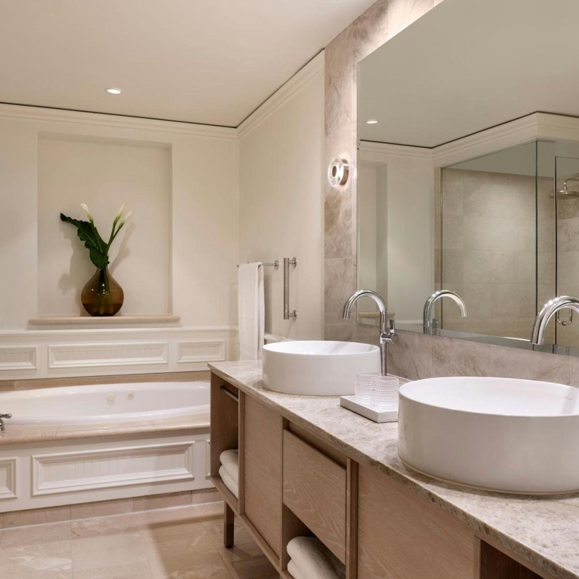 1 Bedroom, Residential, Suite, Balcony، The Ritz Carlton Key Biscayne 3/3