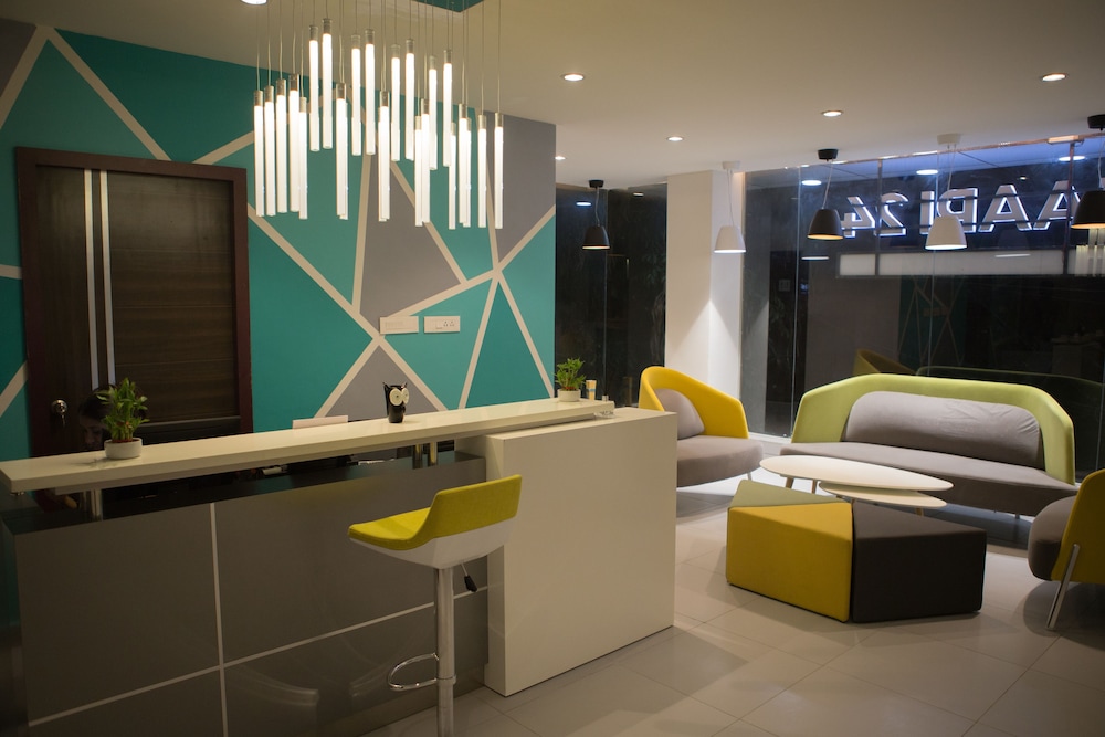 Vihaari 24 Business Hotel 57/57