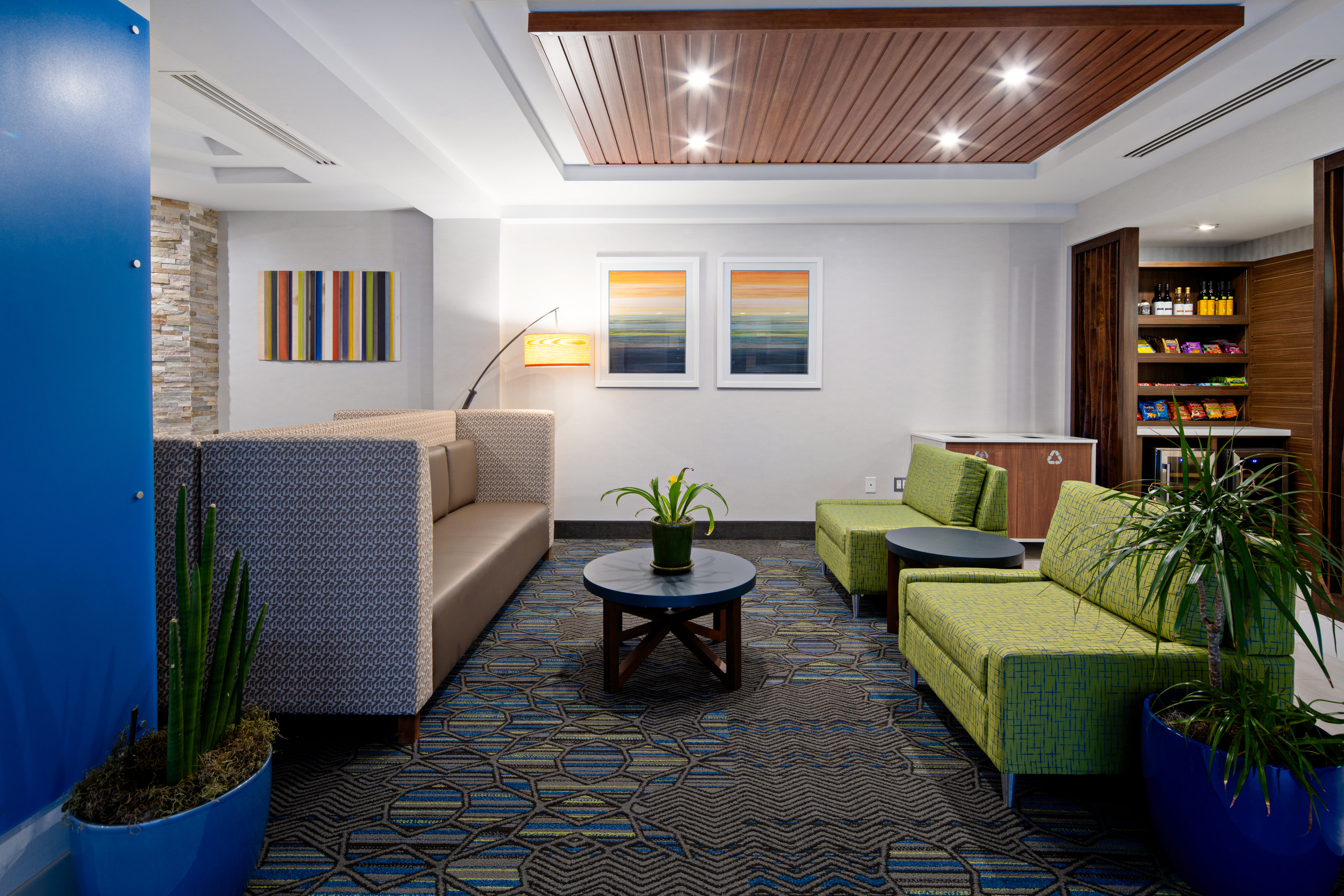 Holiday Inn Express Hotel Suites ATASCADERO 31/48