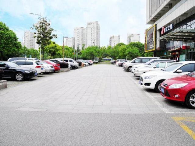 Jinjiang Inn (Canglang New Town Hotel, Wanda Plaza, Wuzhong, Suzhou) 42/49