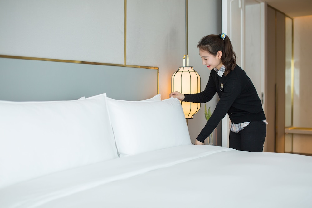 Juntels Binjiang Hangzhou 24/43