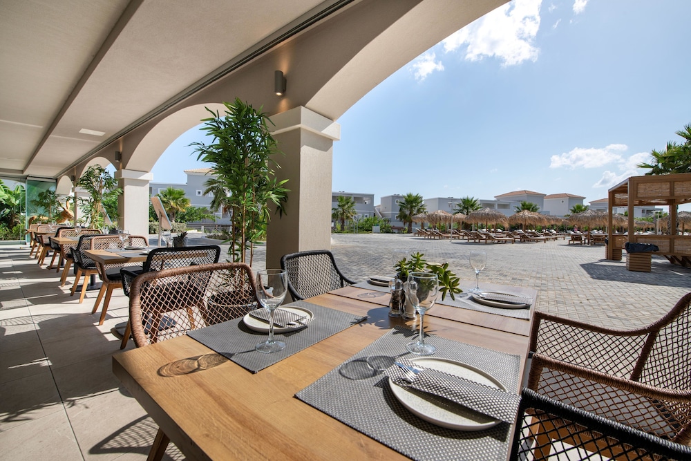Anemos Luxury Grand Resort 137/153