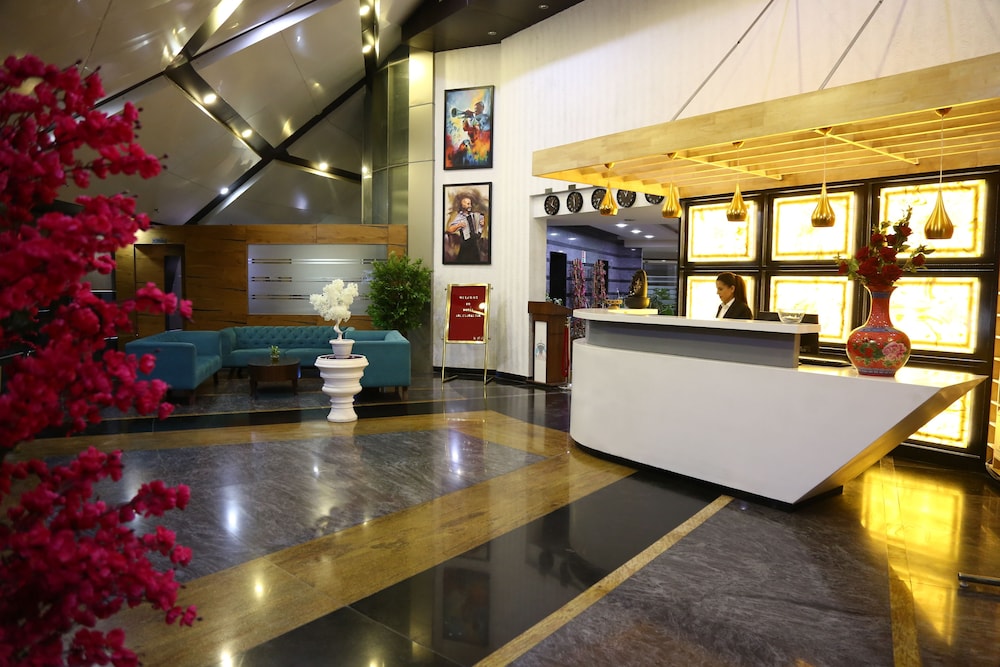 Ana Clarks Inn Panchkula 10/60