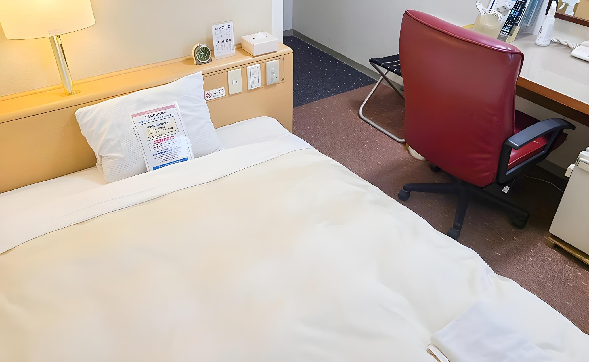 Semi Room, Standard, Single, Semi Double Bed