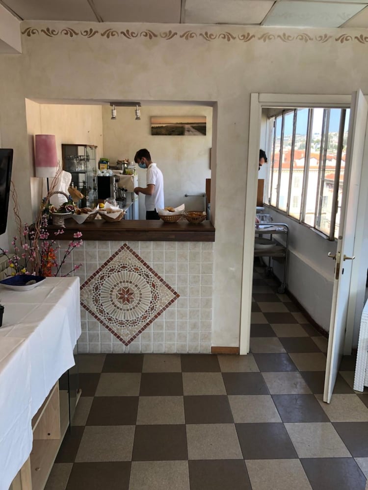 Belvedere Sanremo 9/48