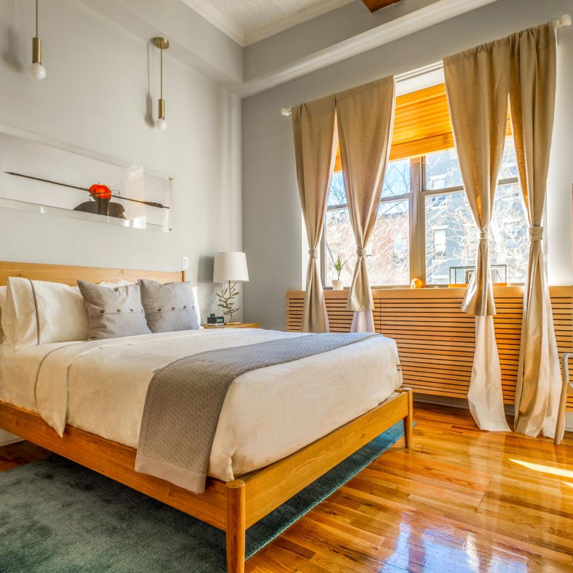 Loft, Suite