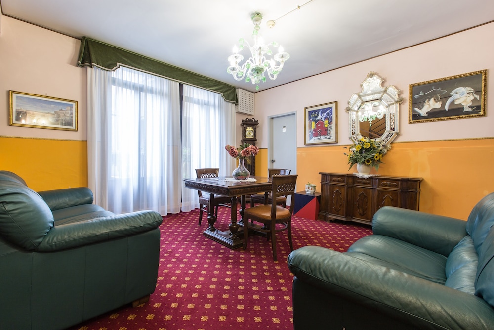 Albergo San Marco 40/54