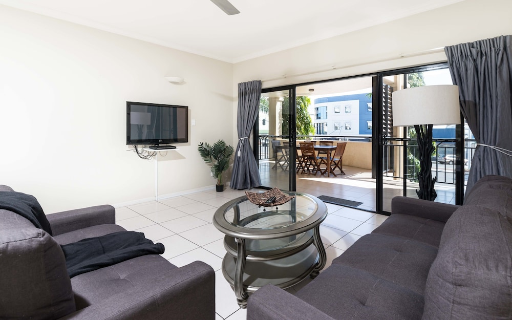 Cairns City Apartments 37/61