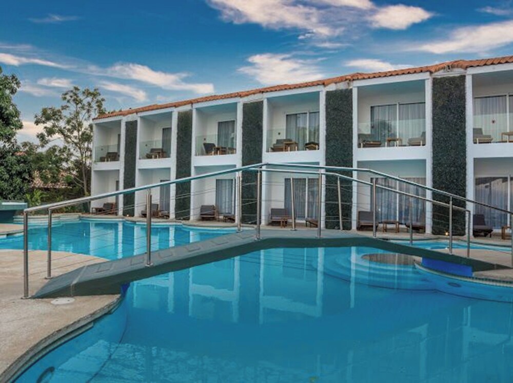 Dunama Ocean View Hotel in CABO VELAS