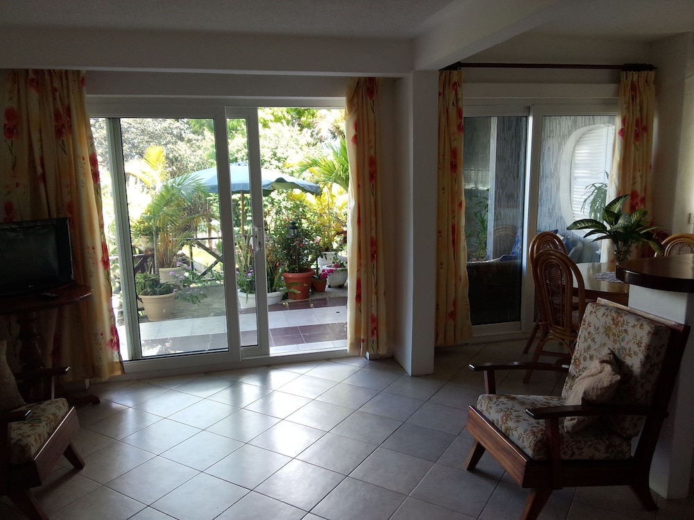 Chez Lorna 18/48