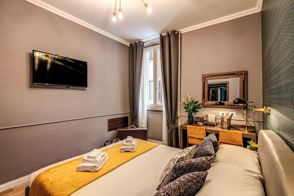 Tree Charme Parliament Boutique Hotel 54/73