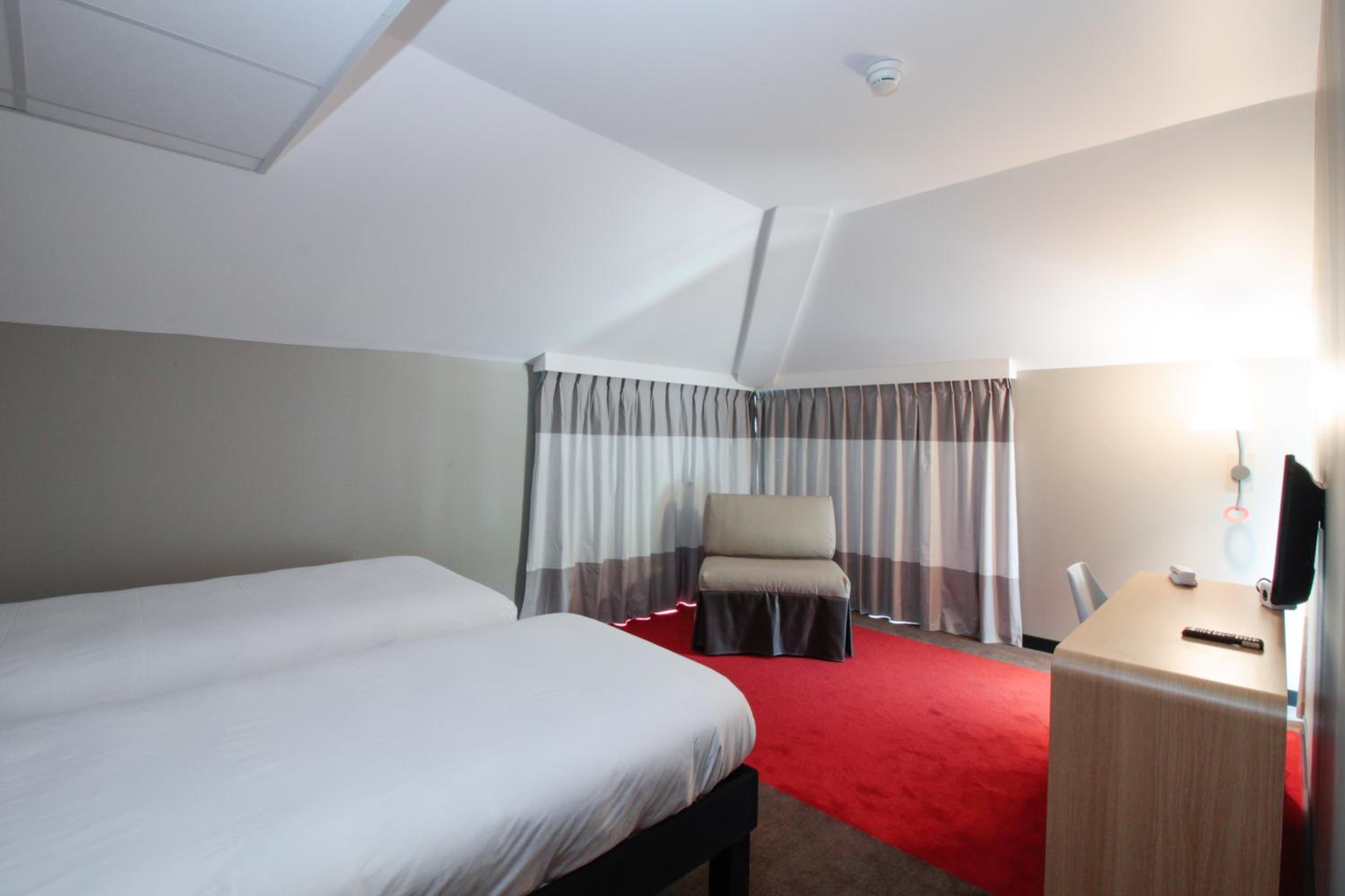 غرفة رباعية، Ibis Cahors 5/10