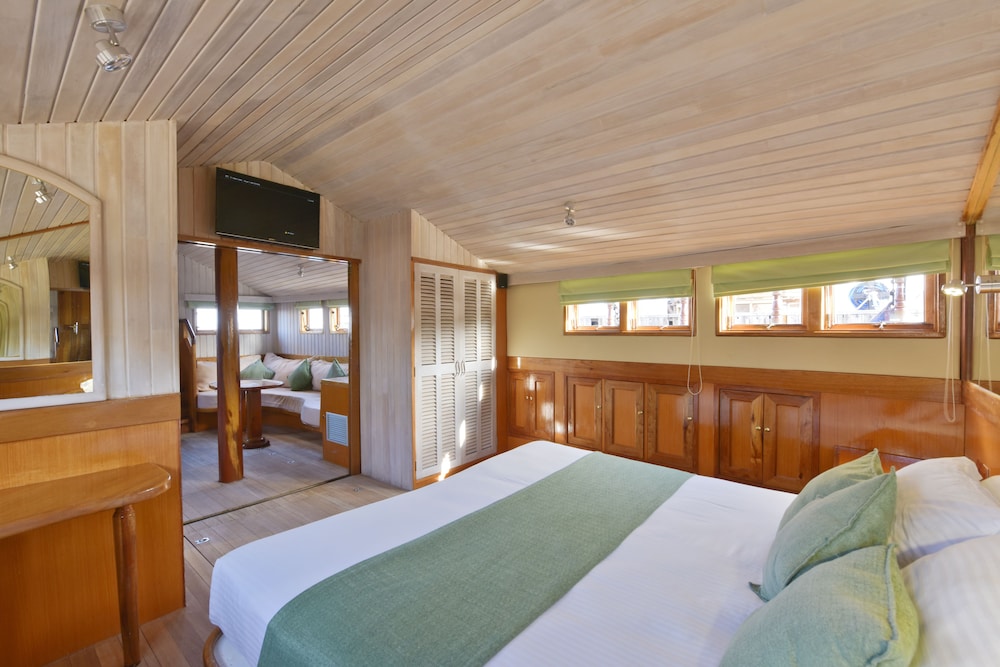 Safari Island Resort 13/58