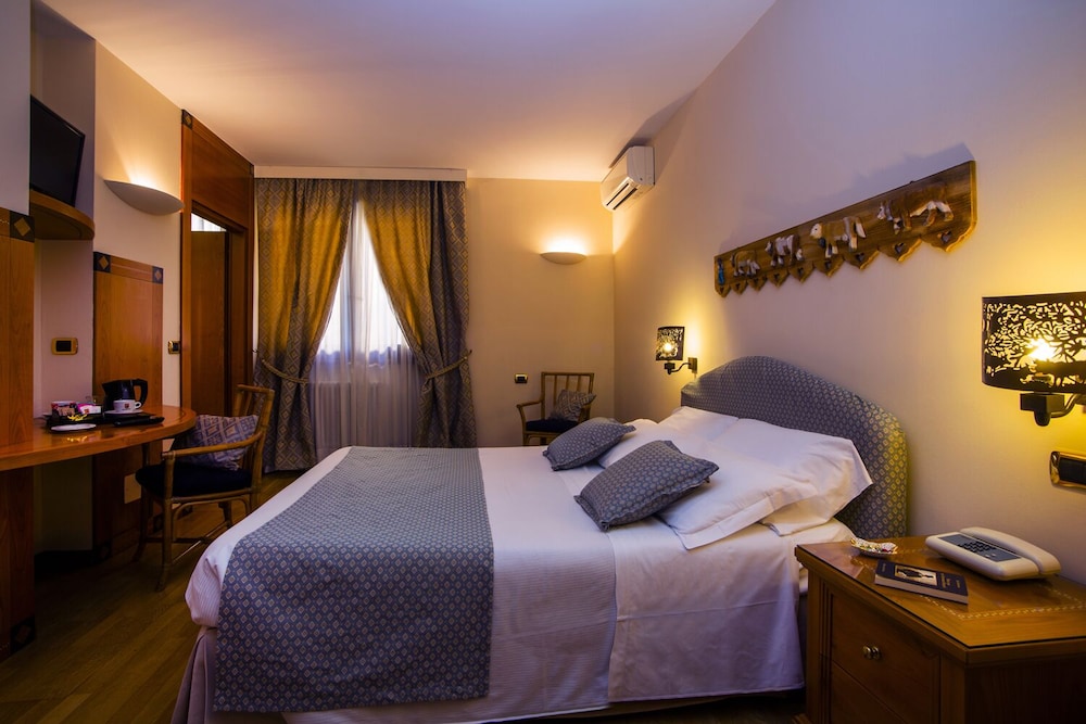 Paradise Hotel and Wellness 8/49