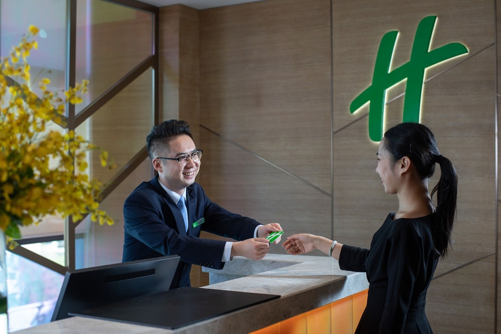 Holiday Inn and Suites LANZHOU CENTER 20/37