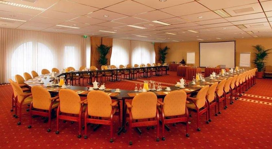Alexander Hotel 21/25