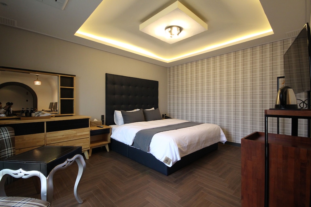 Brown Dot Hotel Jinhae 20/50