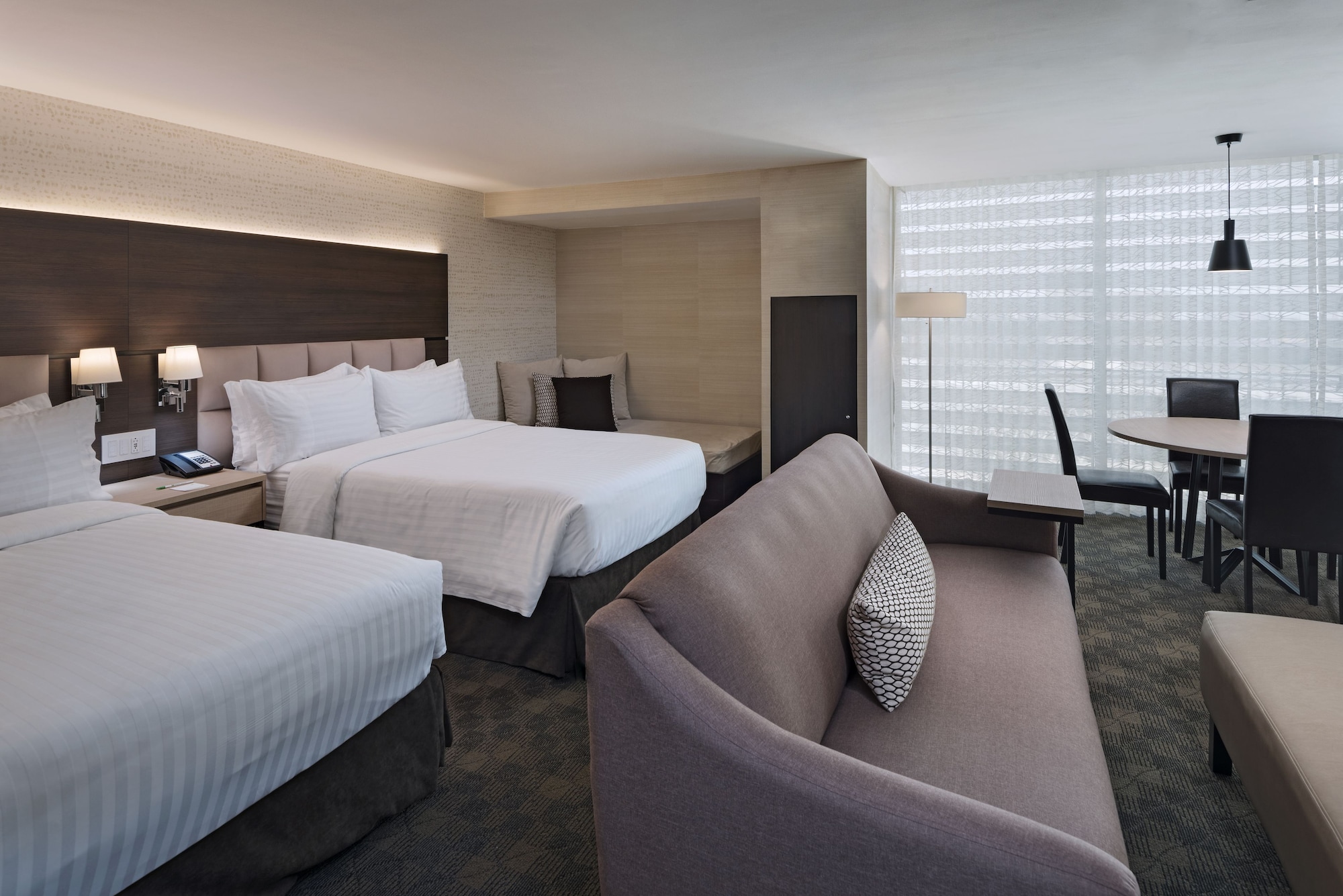 جناح بسريرين مزدوجين، HOLIDAY INN GUATEMALA 5/10