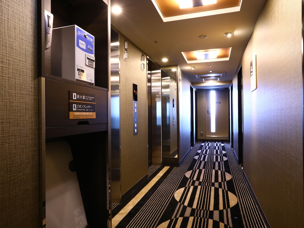 Apa Hotel Nihombashi Bakurocho-Ekimae 7/66