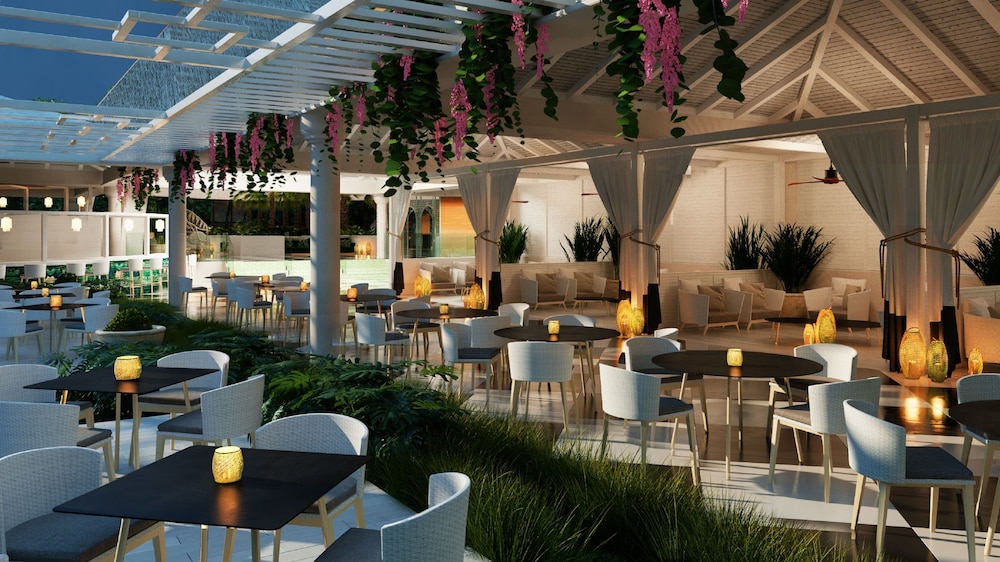 Grand Sirenis Punta Cana Resort 64/79