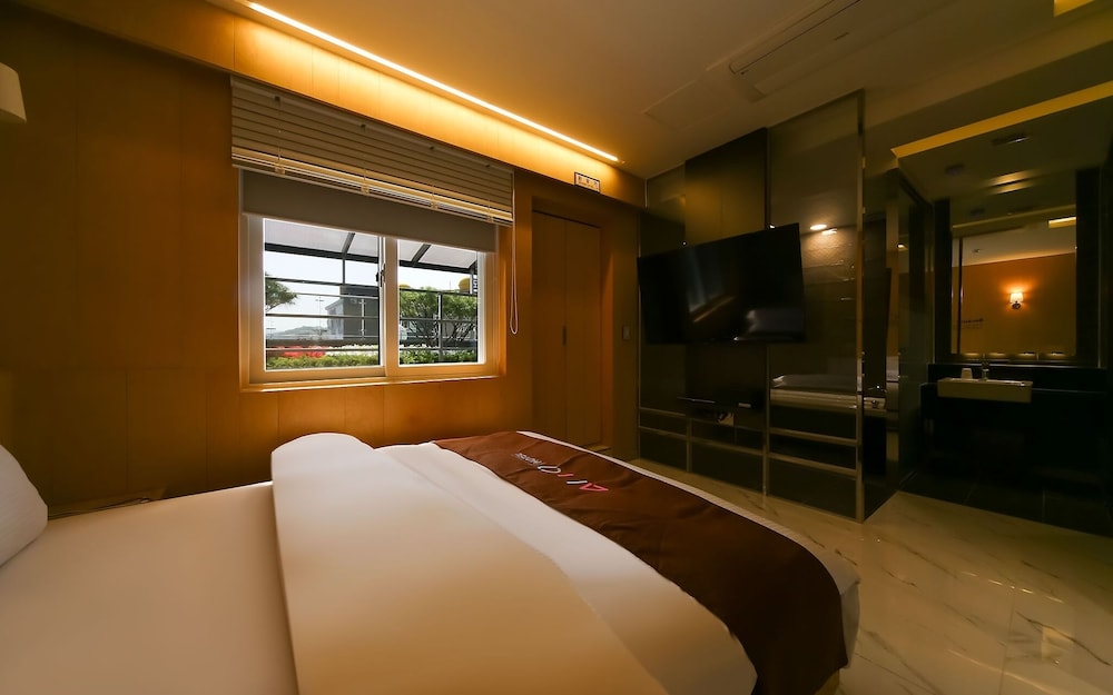 Yeongju Hotel 11/35