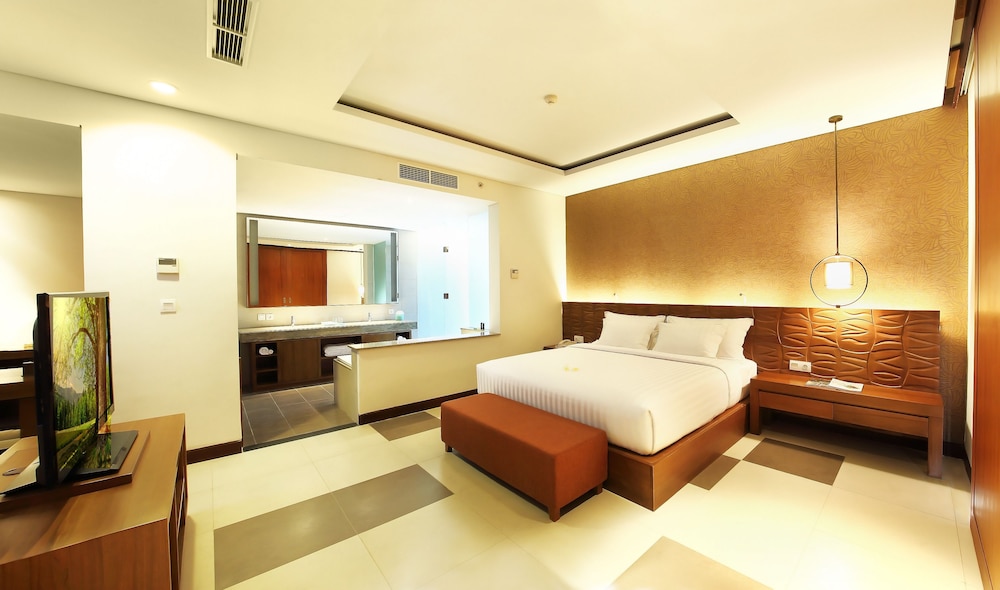 جناح بسرير مزدوج، Sun Island Hotel & Spa Legian 2/5