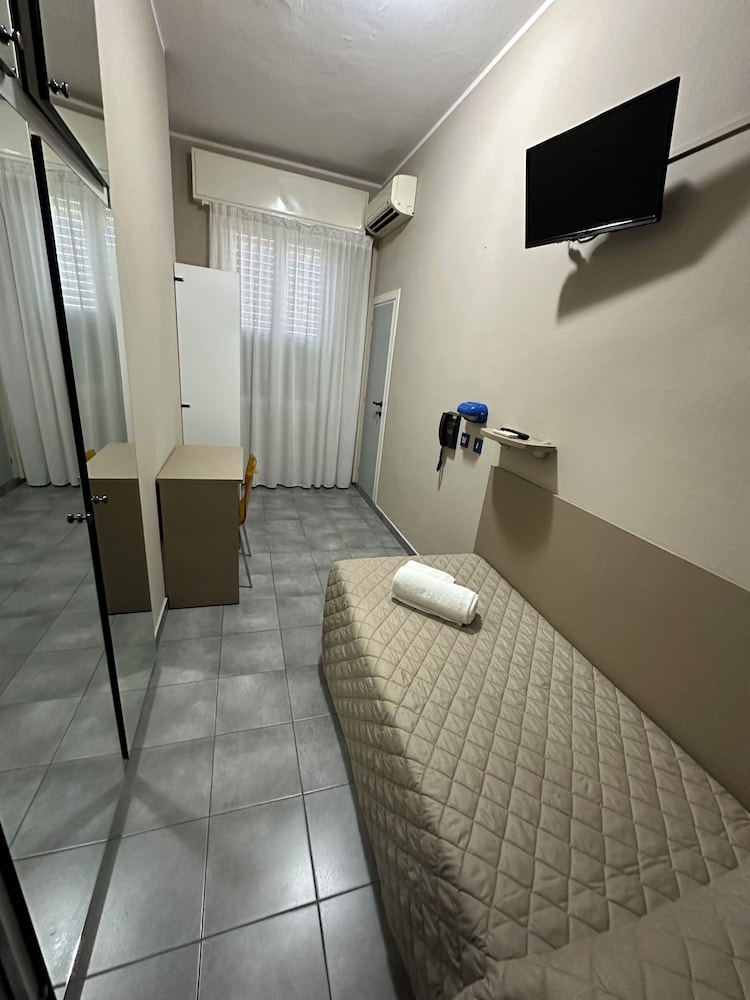 Hotel Austria 20/27