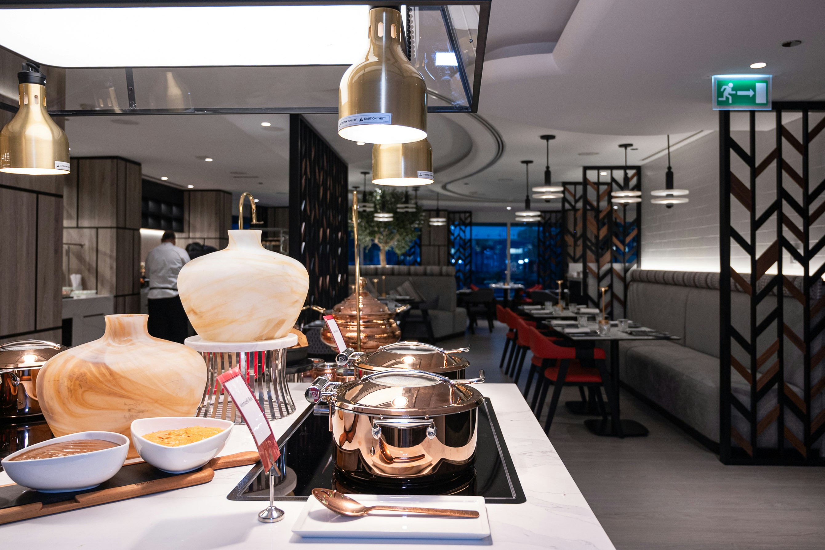 restaurant cafeteria