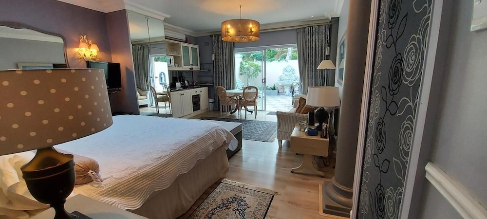 Roosboom Luxury Apartments 4/50