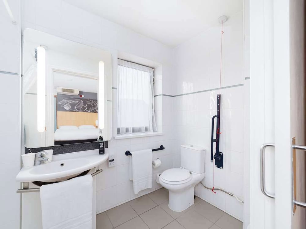 IBIS SOUTHAMPTON CENTRE 57/61