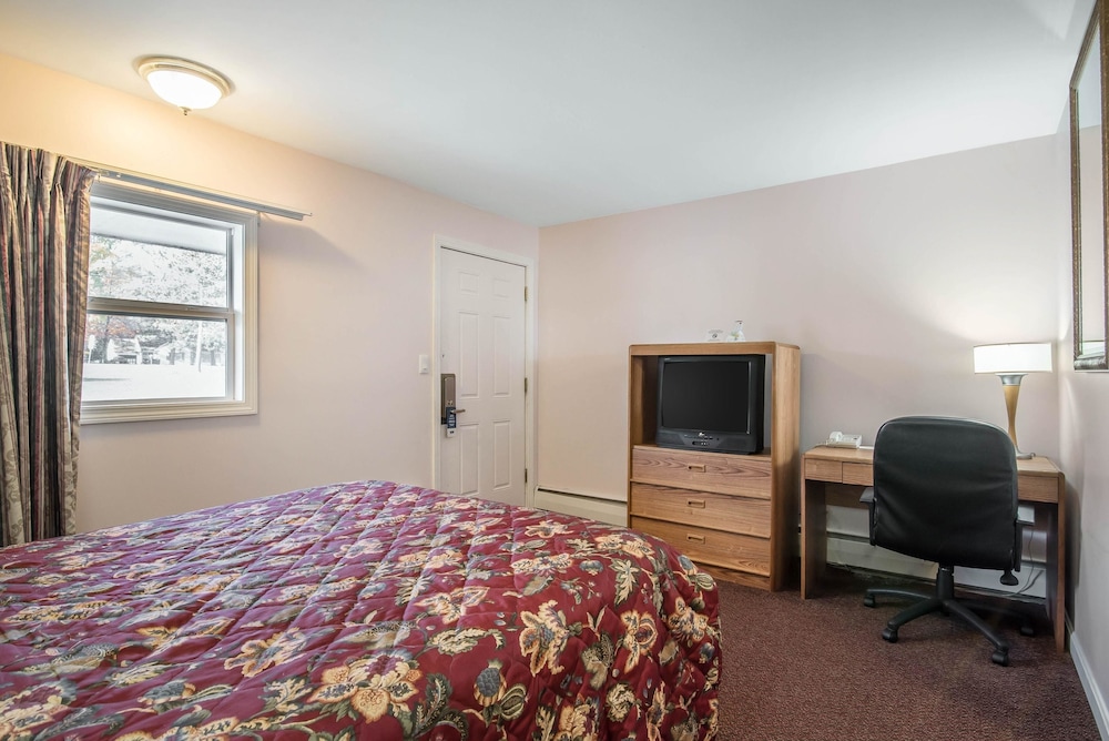 Rodeway Inn Bellows Falls 18/36