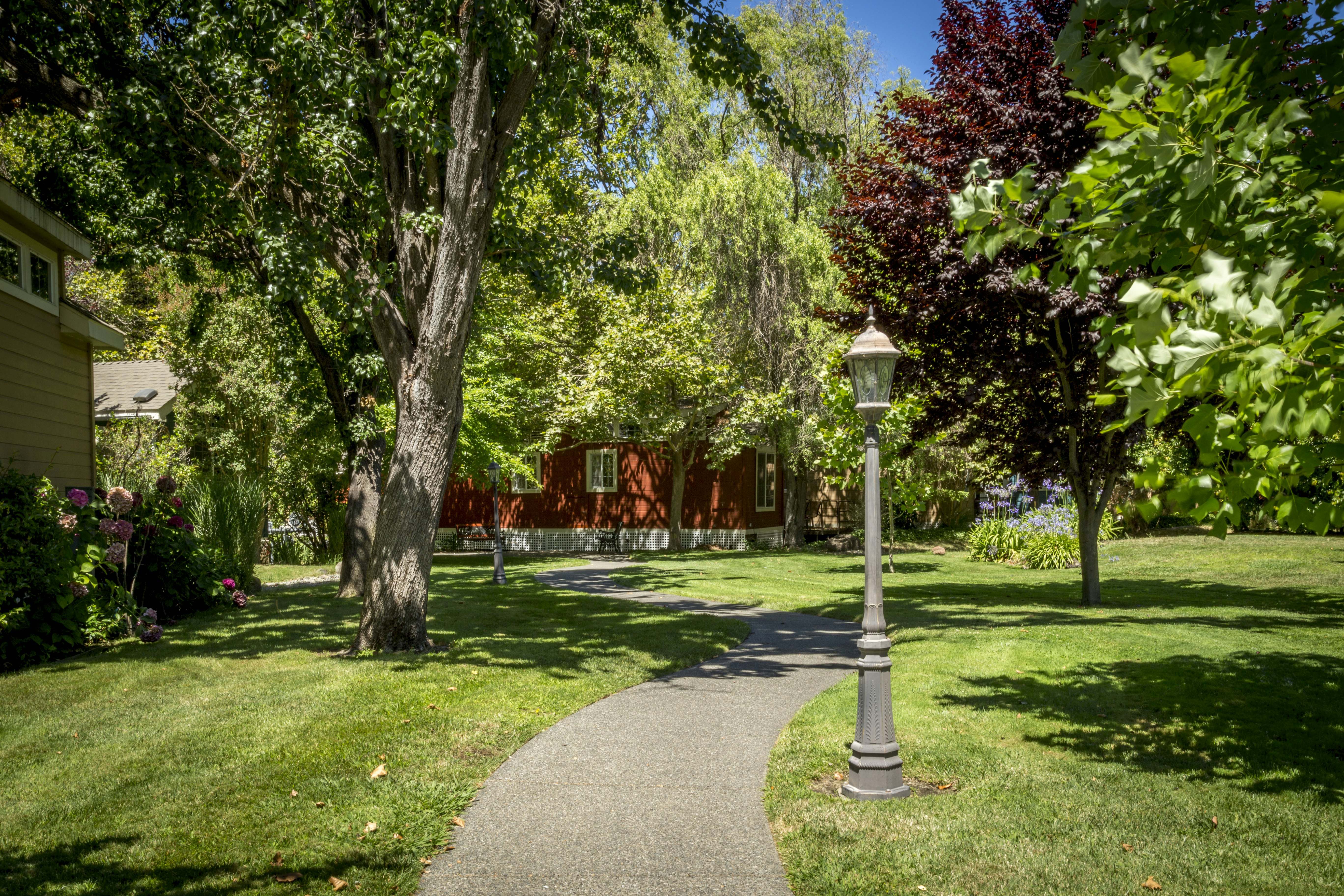 River Pointe Napa Valley Resort 42/43