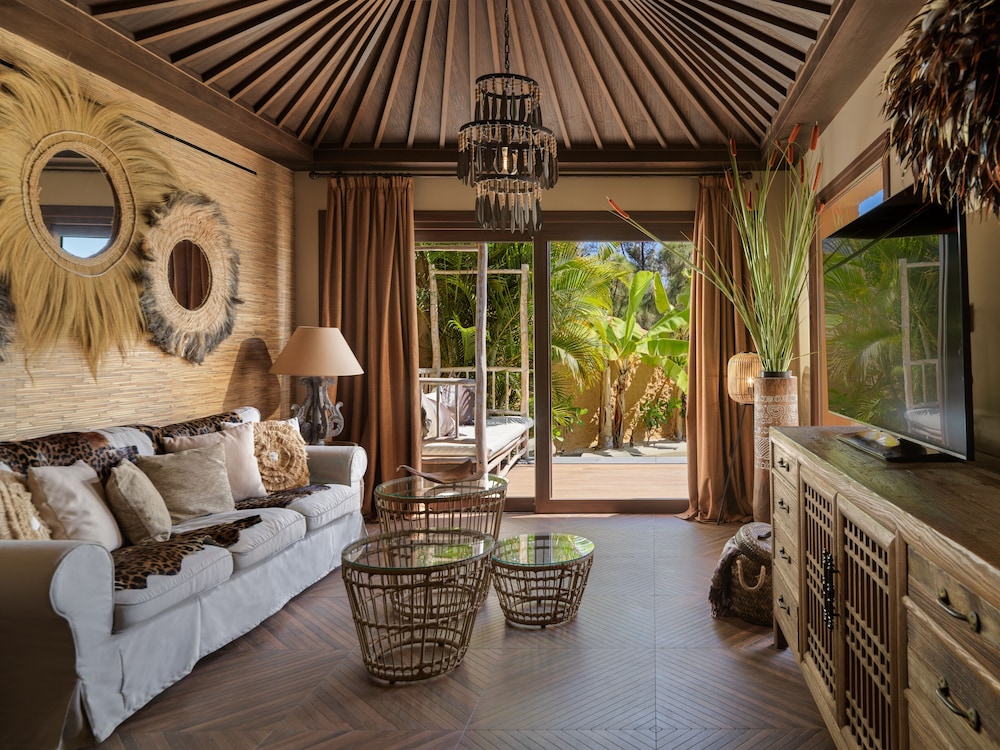Royal River Luxury Hotel (Adults Only +16) 51/75