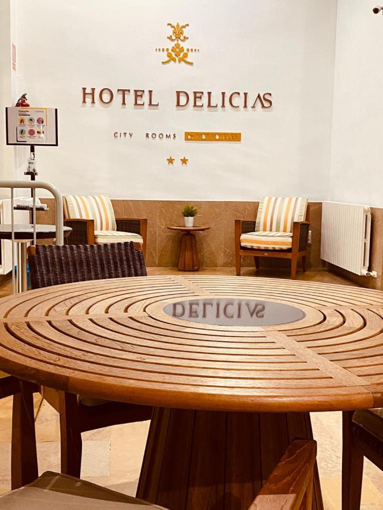 Delicias Hotel 51/67