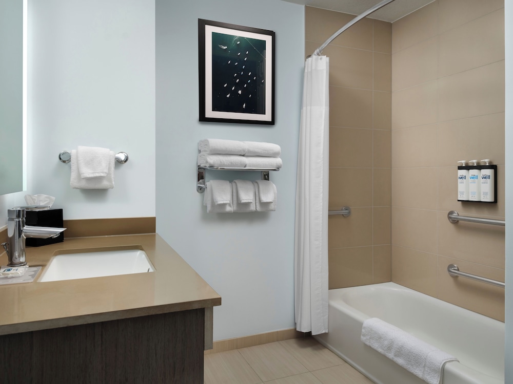 Hyatt House San Diego Sorrento Mesa 48/50