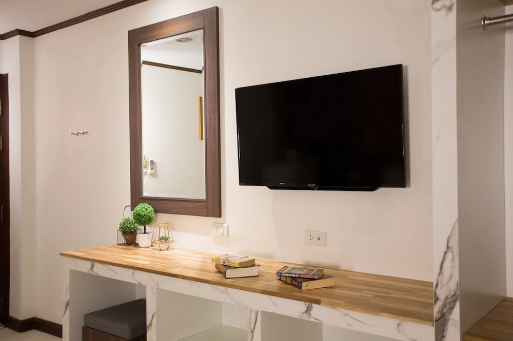 Phimai Paradise Hotel 45/50