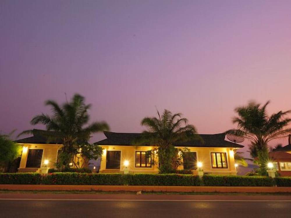 Baan Faa Talaychan Resort 2/65