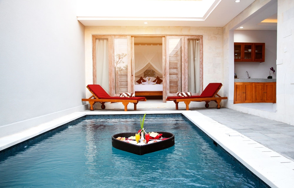 The Awandari Villas Seminyak 44/58
