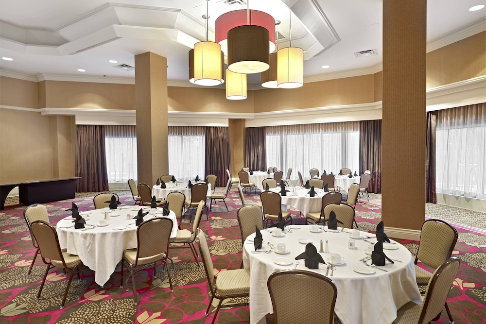 Delta Hotels By Marriott Saskatoon Downtown 21/35