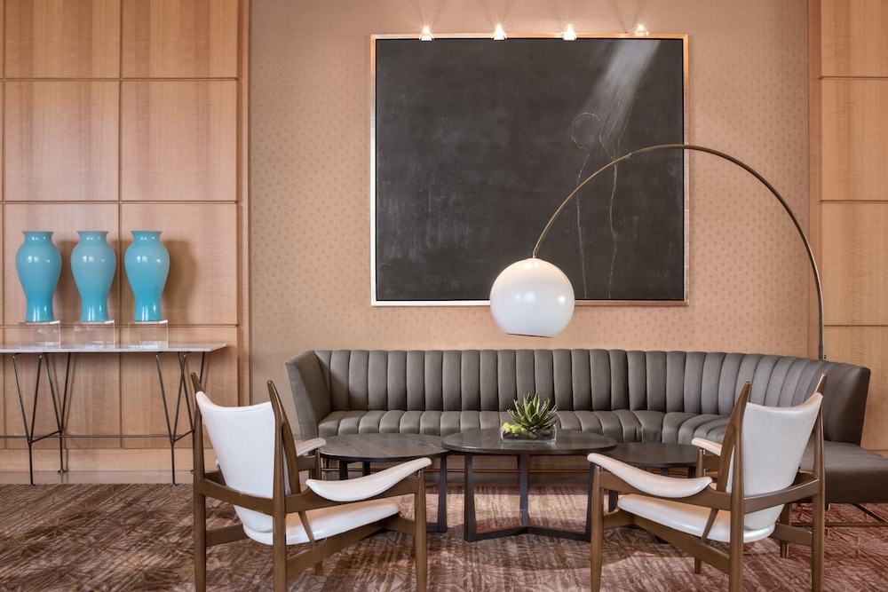 Four Seasons Hotel Miami 43/67