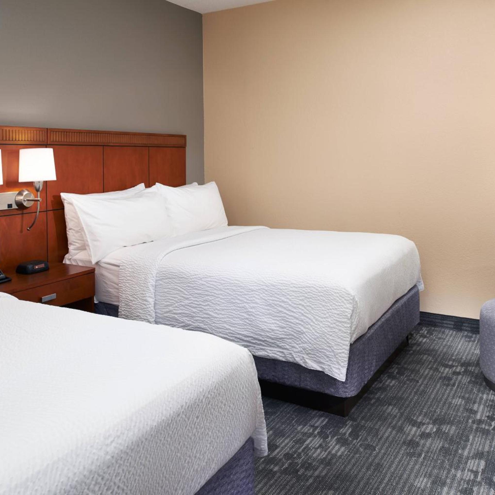 Room at Courtyard by Marriott Columbus Dublin, DUBLIN - OH