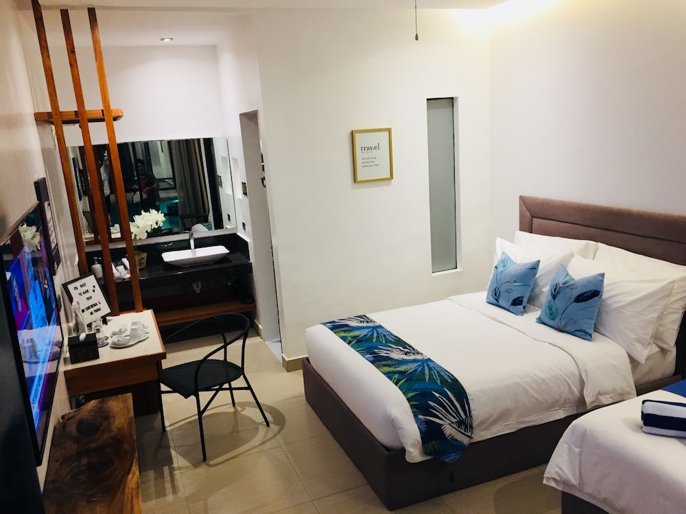 White Breeze Palawan Boutique Hotel 22/69
